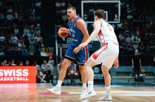 Srbija vodi na poluvremenu – Jokić na korak od dabl-dabl učinka