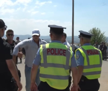 OVO ŠTO TRPE SRBI NA KIM NIJE VIĐENO NI U APARTHEJDU! Analitičari: Teror Prištine nad Srbima postao sistemski!