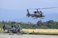 Letačka obuka u protivoklopnoj helikopterskoj eskadrili: Mlađi piloti uče za vođu odeljenja, iskusniji rade na unapređenju osposobljenosti