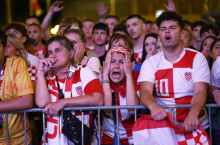 Veliko slavlje, pa nezamisliv šok – pogledajte slike iz Zagreba FOTO