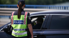 Recidivist vozio bez vozačke i pod zabranom. Trajno mu uzeli motor, dobio i 'paprenu' kaznu