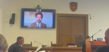 Zadeva Fotopub: Smodej na naroku, ki je potekal za zaprtimi vrati, sodeloval prek videopovezave