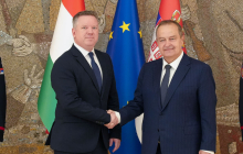 Dačić se sastao s mađarskim kolegom: Dve države pouzdani partneri u zaštiti državnih granica