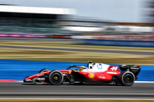 Formel 1 in Silverstone: Hamilton schnappt sich Pole Position für Sprint