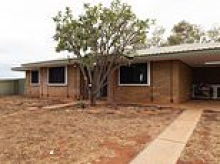 Aussie home is listed for $120,000 but beware the illicit drug contamination and holes gouged in the walls