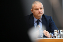 Policija: Poročilo o Snežiču v aferi Dars na specializirano tožilstvo poslano še pod Muženičem