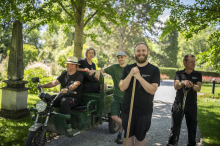 Englisches Gartenwissen zieht im Eggenberger Schlosspark ein