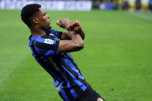 Real Madrid potrdil prihod Denzla Dumfriesa