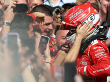 Panika Antonellija, Ferrari po nesreči Verstappna zapravil dvojno zmago