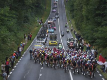 Gozdni požari ogrožajo ponedeljkovo etapo na Touru