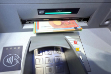 Bargeld-Offensive der Nationalbank brachte 66 neue Bankomaten