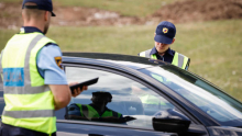 Policija kupuje etilometre za lov na pijane voznike, dve ponudbi