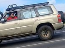 Manhunt after driver is allegedly beaten with a golf club in terrifying road rage attack in Victoria