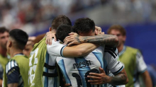 Fußball-WM 2026: Argentinien dreht Zwei-Tore-Rückstand und steht im Viertelfinale