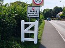 Reform UK branch forced to apologise over AI blunder after posting fake photo of village cleanup
