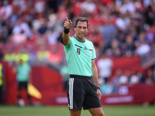Francozi se ne bojijo argentinskega sodnika, Olisov rumeni karton ostaja