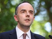 James Murray under pressure from MPs to reinsert key diagnosis target in upcoming dementia plan