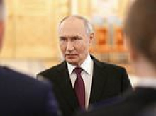 Furious Putin attempts to quell panic in Russia as Ukraine hits two dozen oil tankers on top as well as refineries in just one week