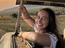 Woman saves £18,000 in seven months to travel the world by selling her wardrobe on Vinted