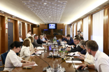 Odbor za finance vladi priporoča izvedbo revizije porabe vlade Roberta Goloba