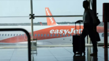 Risiko su easyJet: dopo Castlelake il fondo Apollo rilancia. E il cda sposa l’offerta da 7 miliardi