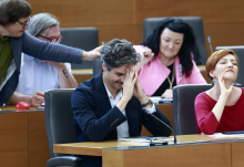 Znova preprečena ustanovitev preiskovalnih komisij, del opozicije se bo obrnil na ustavno sodišče