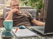 Scots firms pull plug on WFH ...but civil servants still refuse to put in two days at office