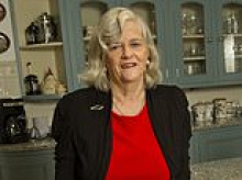 Reform MPs given 24-hour protection after murder of Ann Widdecombe as party leaders fear copycat attack and police hunt killer