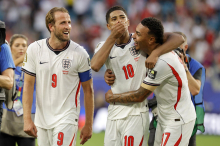 Fußball-WM: Englands Löwen fordern Messis Argentinien