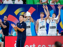 Slovenci pred višjo oviro