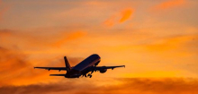 Flugreisen: Fliegen wird teurer – Kerosin treibt Preise um 8,5 Prozent