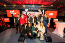 Vita Award: Nominieren Sie jetzt die Heldinnen und Helden der Pflege 