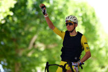 Tour de France: Tadej Pogačar und der Minipool für den kühlen Kopf 