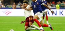 Spanien erreicht Finale der WM: Lamine Yamal, der grätschende Künstler