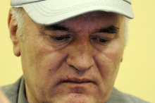 RATKO MLADIĆ JE VEOMA LOŠE, RIZIK OD SMRTI VISOK! Oglasio se sin Darko nakon izveštaja neuropsihijatra: 