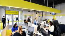 Via libera Consob a Poste. Da lunedì parte l’Opas su Tim