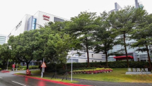 TSMC s 36-odstotno rastjo prihodkov; za naložbe v ZDA bo namenil skupno 265 milijard dolarjev