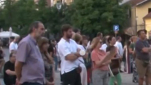 TOTALNI DEBAKL BLOKADERA U KRAGUJEVCU: Došlo im do 100 ljudi na tribinu, prosek godina 