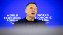 Musk ni več bilijonar. Kdo je ob strmoglavljenju tečaja SpaceX med poraženci in zmagovalci