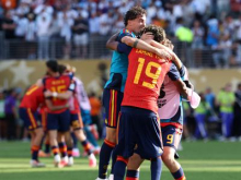 Argentina brez strela na gol, a Španija do lovorike šele v drugem podaljšku