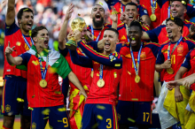 Tattoo inklusive! Spanien feierte „so, wie es ein Weltmeister macht“