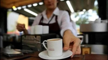 Addio alle capsule del caffè, si torna ai chicchi interi