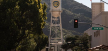 Warner und Paramount: US-Gericht stoppt geplante Milliardenfusion vorläufig