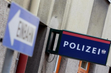Polizei sucht Zeugen eines Unfalls mit schwerverletzter Motorradlenkerin