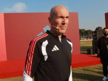Romano: Zinedine Zidane že podpisal dolgoročno pogodbo