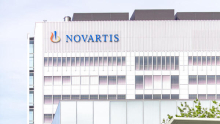 Novartis povrnil prodajo, dobiček ostaja pod pritiskom generikov