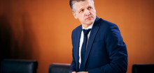 Thorsten Frei als neuer Unionsfraktionschef: SPD lobt Frei, FDP-Chef Wolfgang Kubicki lästert