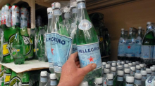 San Pellegrino, Levissima e Panna, Nestlé verso la cessione del 50% delle acque