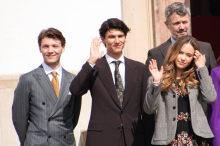 Dänische Royals: Graf Nikolai von Monpezat teilt süße Kindheitsfotos von Bruder Felix