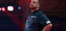 Darts: Cameron Menzies muss beim World Matchplay in Blackpool im Achtelfinale aufgeben